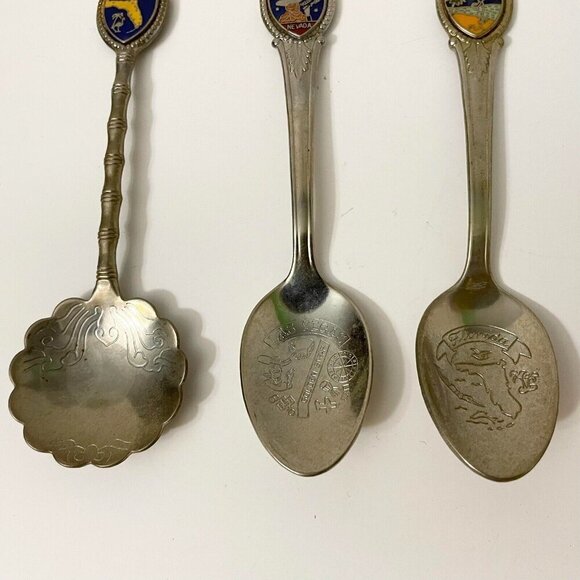 Vintage Lot of 10 Souvenir Spoons Nevada Florida Miami Lake Placid Flaws - Picture 4 of 16